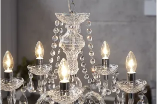 Lustre transparent suspendue  avec 5 bougies 2