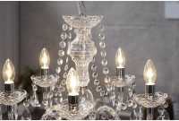 Lustre transparent suspendue  avec 5 bougies
