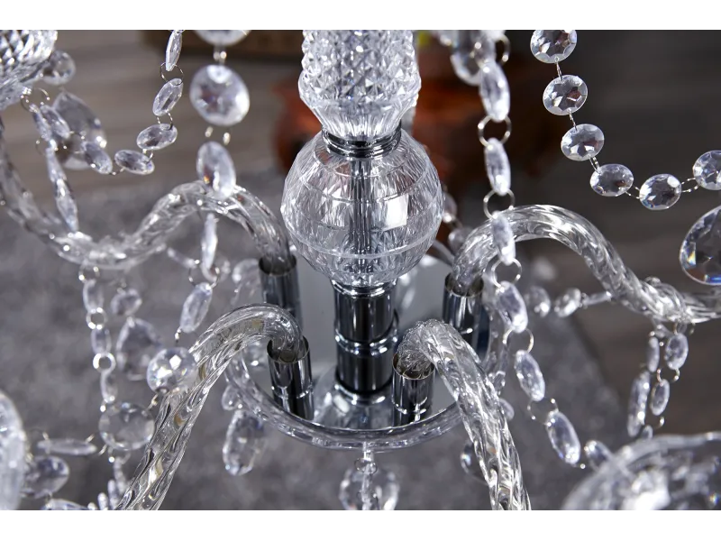 Lustre transparent suspendue  avec 5 bougies