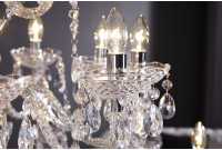 Lustre suspendu classique à 30 bougies coloris transparent