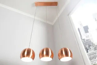 Barre de 3 lampes suspendues 20 cm design en métal cuivré