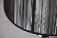 Lampadaire design baroque recouvert de fils de nylon noir