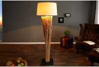 Lampadaire design 175 cm en bois flotté coloris blanc