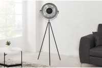 Lampadaire moderne en acier inoxydable et en aluminium coloris noir et argenté