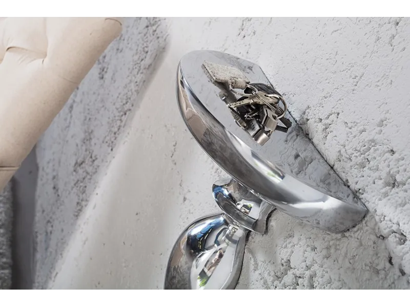 Support mural style baroque 80 cm en aluminium argenté