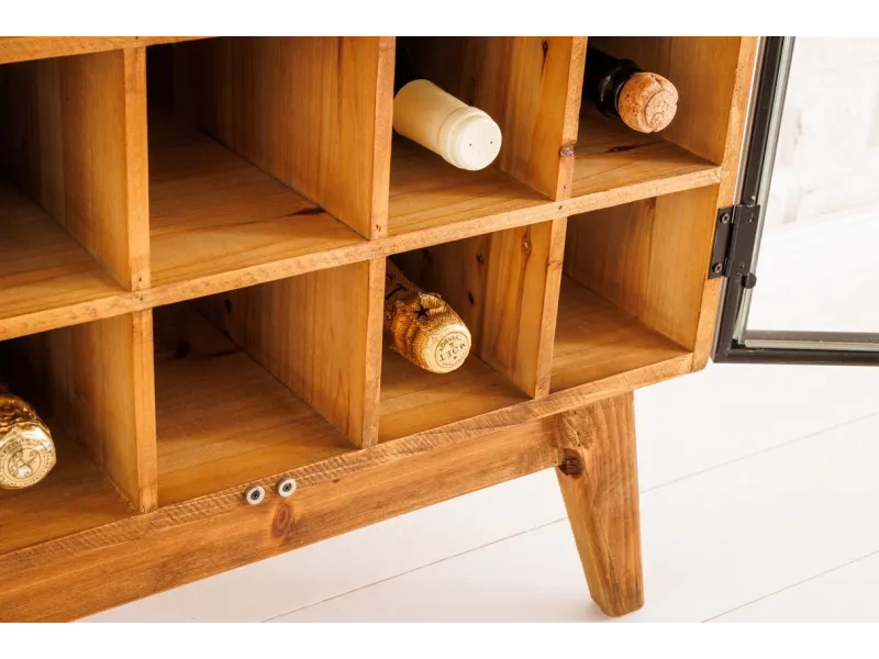 Armoire en  bois massif sculpté scorpion coloris noir 141cm pas cher