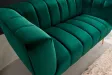 Canapé 2 places velours vert émeraude – Canapé design chic avec pieds dorés - BELLOZIA