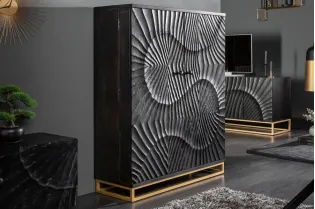 Armoire en  bois massif sculpté scorpion coloris noir 141cm pas cher