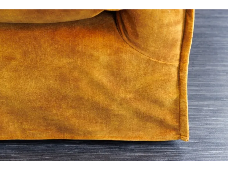 Canapé velours 3 places jaune moutarde – Design moderne pour salon chic