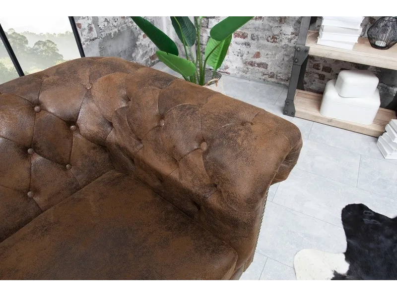 Fauteuil design chesterfield teinté marron Fauteuil |bellozia.com