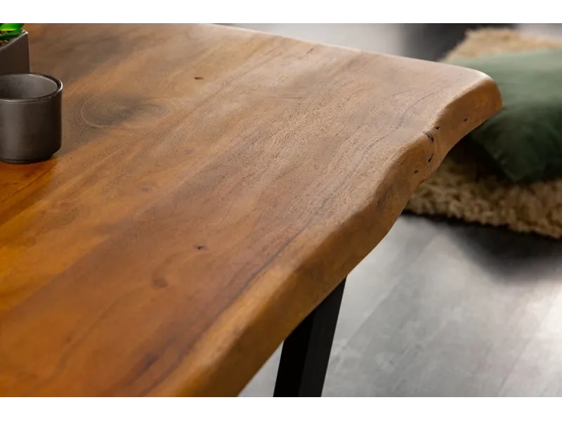 Table basse moderne 110cm coloris naturel en bois massif pas cher