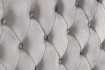 Lit design 180x200cm avec rivets de velours gris argent