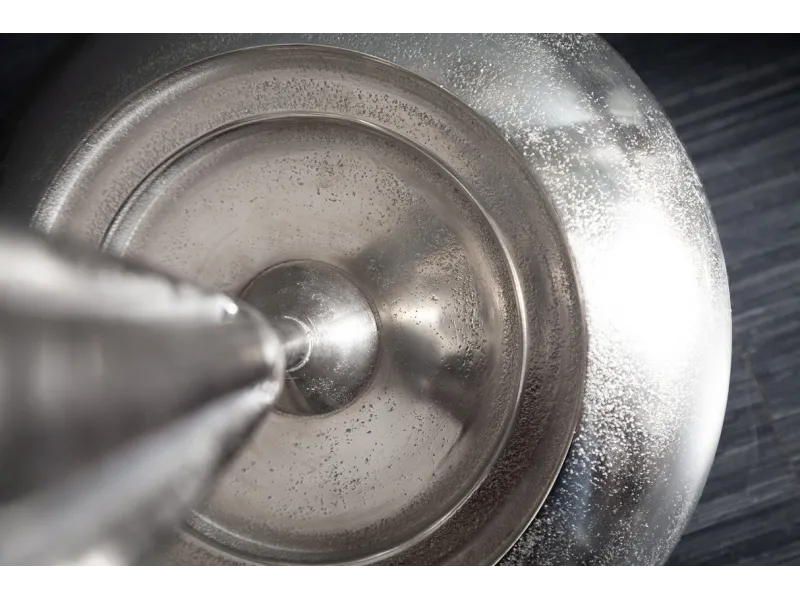 Objet de décoration design en aluminium coloris argent Objets de dé...