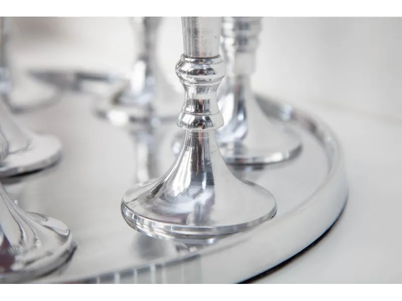 Chandelier design en aluminium argenté à 9 branches Objets de décor...