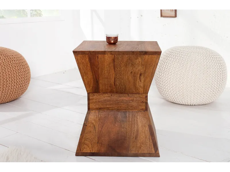 Table d'appoint en bois massif design pyramide Table d'appoint  |la...