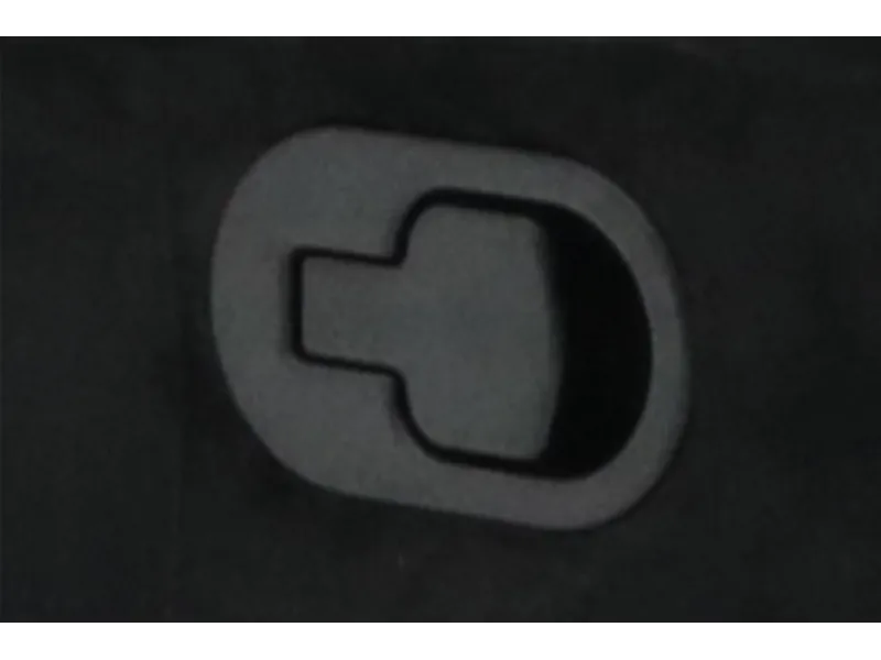 Fauteuil relax avec revêtement en simili cuir coloris noir Fauteuil...