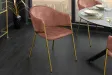 Chaises NOBLESSE velours rose pieds dorés – chaises modernes élégantes  – Bellozia