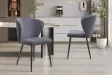 Chaise capitonnée revêtue en velours gris foncé Chaises de salle à manger...