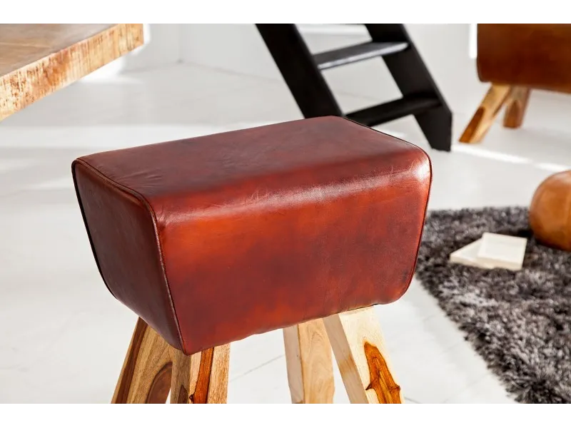 Tabouret design en bois massif et cuir marron