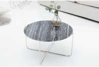 Table basse design en marbre coloris gris avec piétement en métal argenté