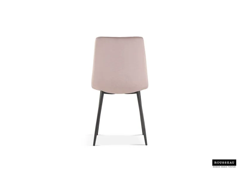 Chaise design en velours coloris rose, pieds noirs