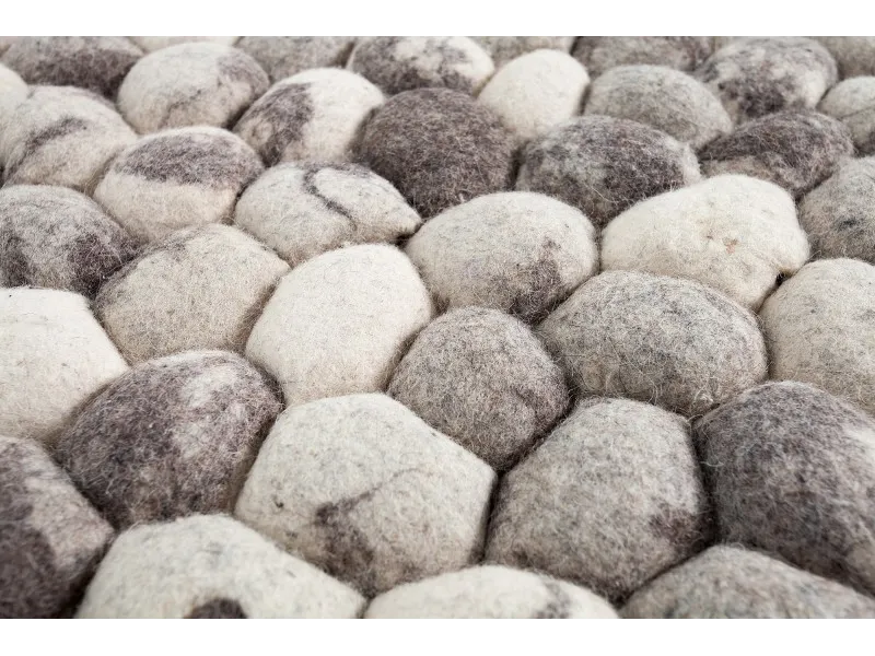 Tapis design gris de 200x120cm en laine tricoté