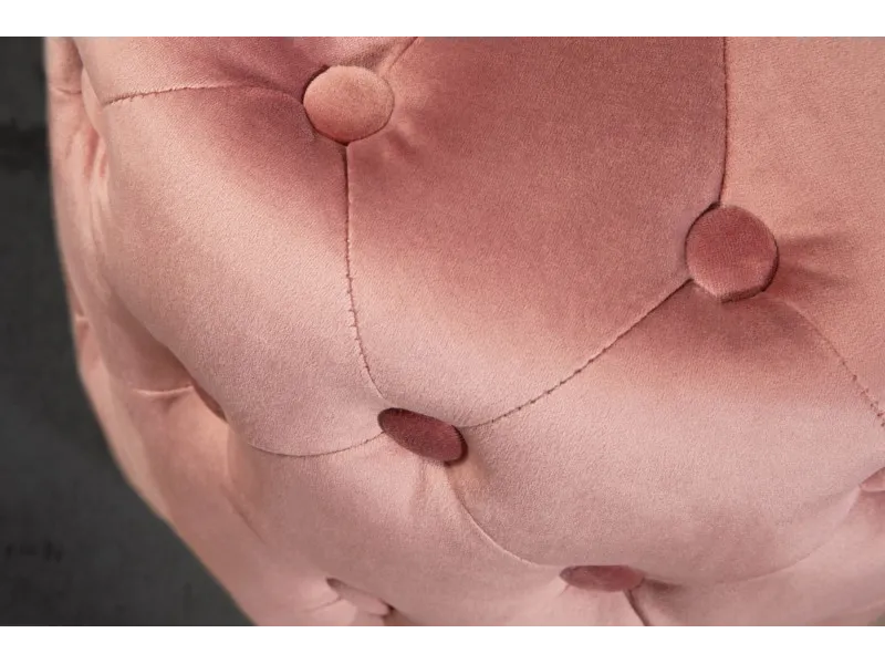 Tabouret de style baroque capitonné en velours coloris rose et doré