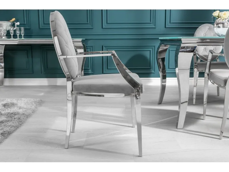 Lot de 2 chaises design baroque de salle à manger en velours coloris gris avec accoudoirs