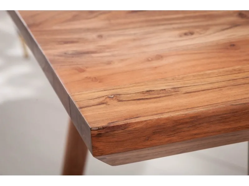 Table à manger design scandinave de 160cm coloris naturel en bois massif