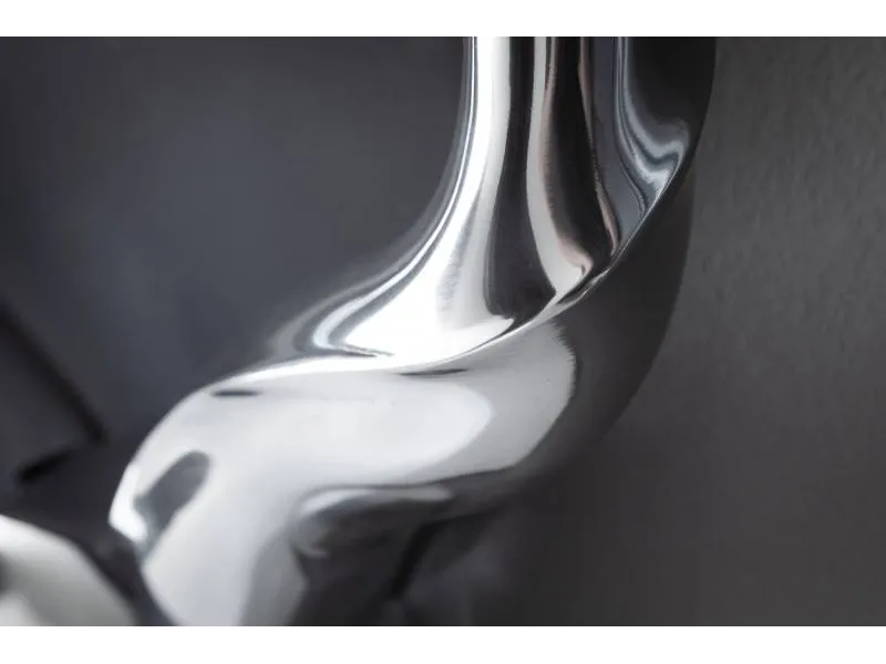 Trophée mural design tête de taureau peint argent