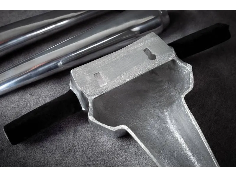 Trophée mural 100 cm en Tête de taureau teinté argent