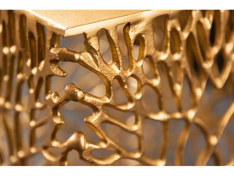 Ensemble de 2 tables d'appoint en forme de feuille en métal doré