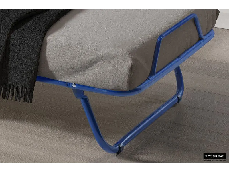 Lit pliable en métal gris 80x190 cm avec roues et matelas inclus