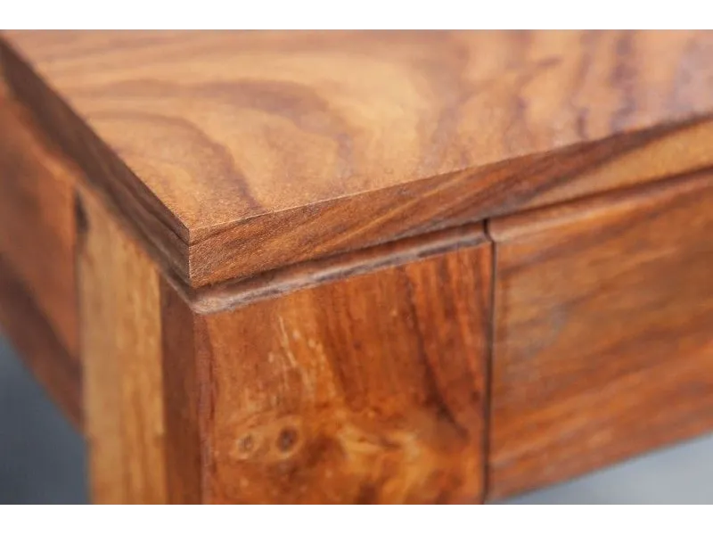 Table salle à manger carrée en bois massif