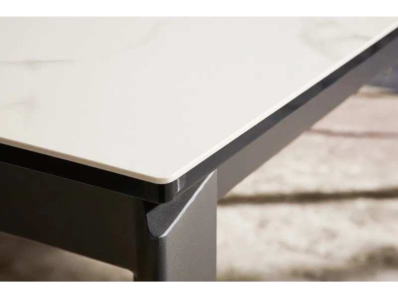 Table à manger extensible en céramique 180-240cm aspect marbre blanc