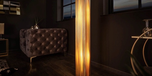 Lampadaire salon design : l'élément déco qui change toute l'ambiance